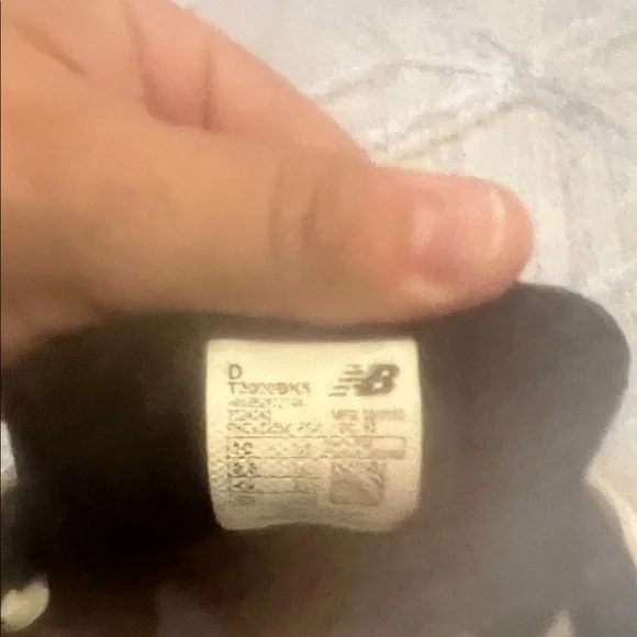 New Balance Black and White Athletic Shoes - Picture 4 of 7